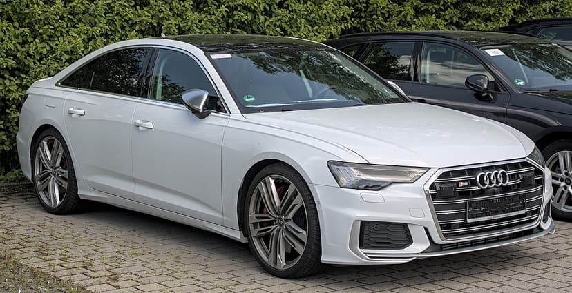 AUDI S6 AVANT — Foto af sandsynlig version