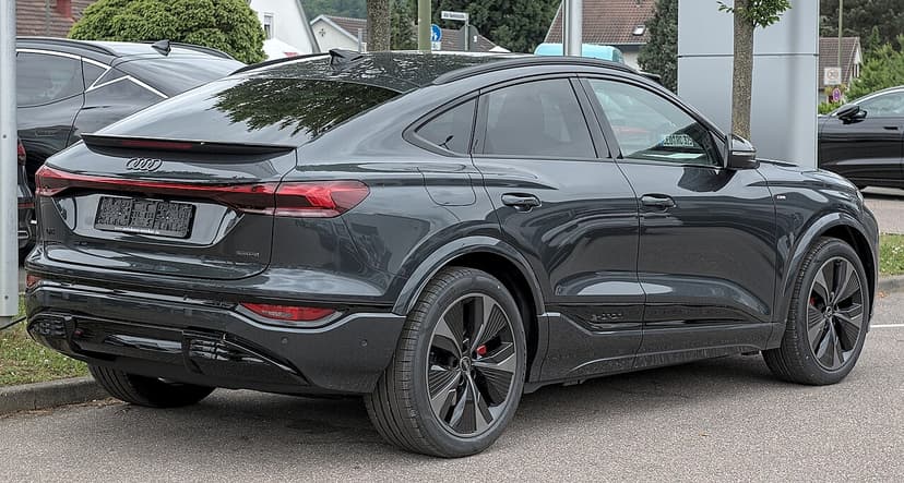 AUDI Q6 e-tron — Foto af sandsynlig version