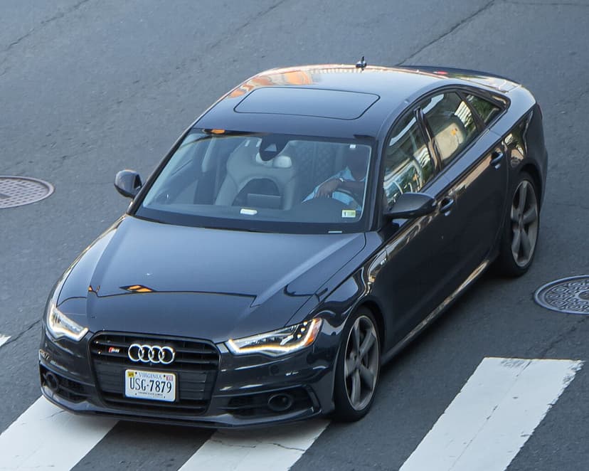 AUDI S6 AVANT — Foto af sandsynlig version