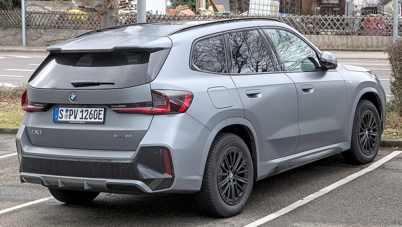 BMW iX1 — Foto af sandsynlig version