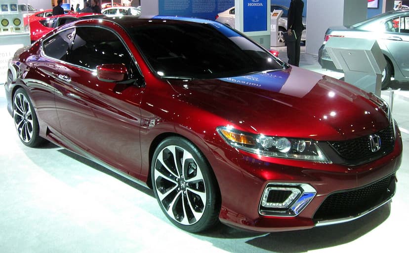 HONDA ACCORD — Foto af sandsynlig version