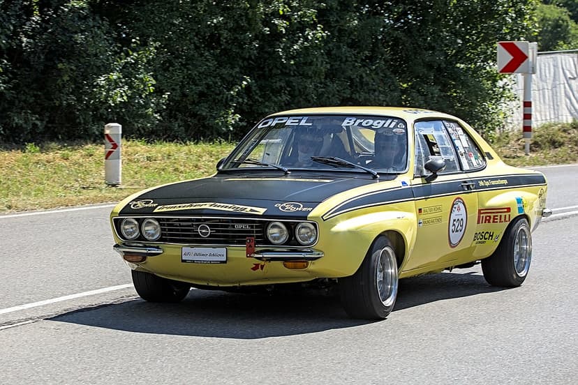 OPEL MANTA — Foto af sandsynlig version
