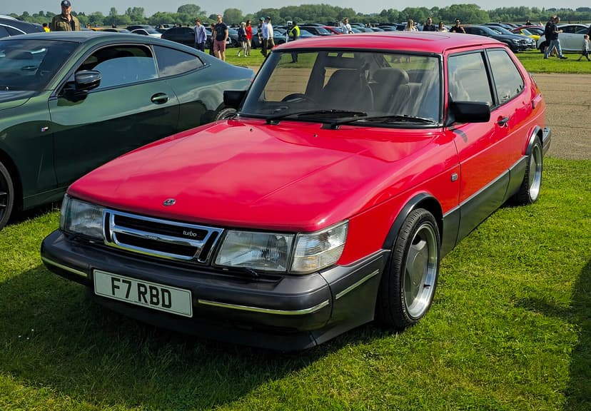 SAAB 900 — Foto af sandsynlig version