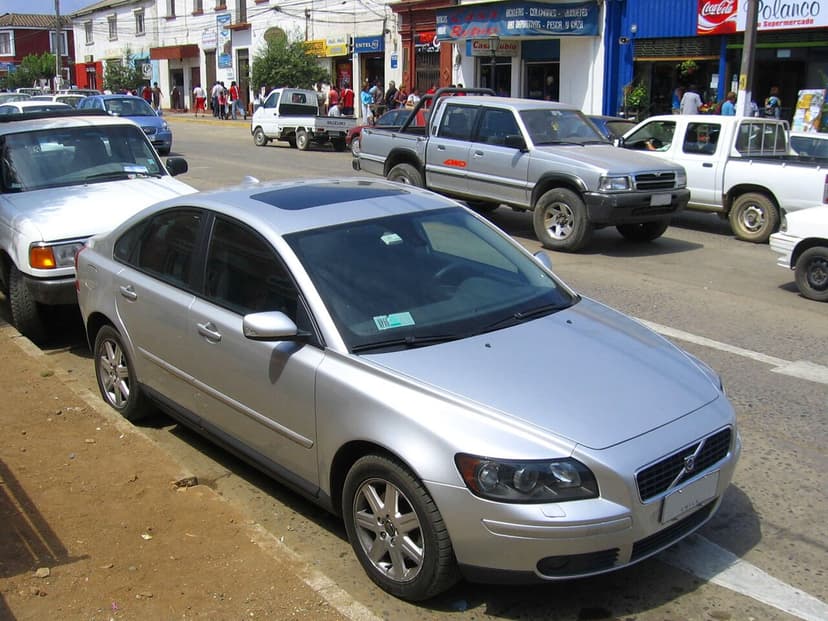 VOLVO S40 — Foto af sandsynlig version