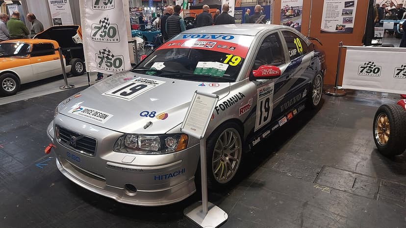 VOLVO S 60 — Foto af sandsynlig version
