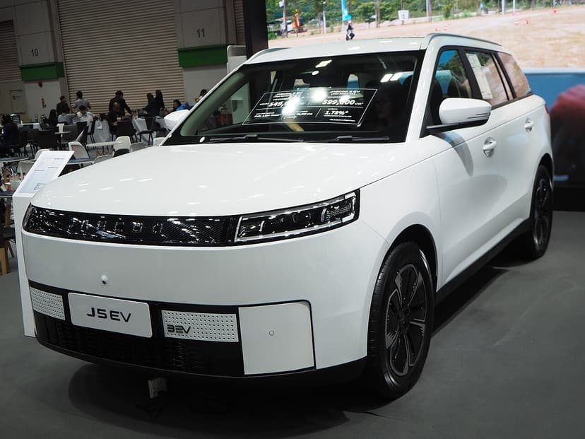JAECOO J5 — Foto af sandsynlig version